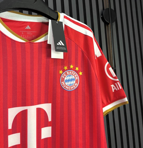 Bayern 2026 2027 İç Saha Premium Forma