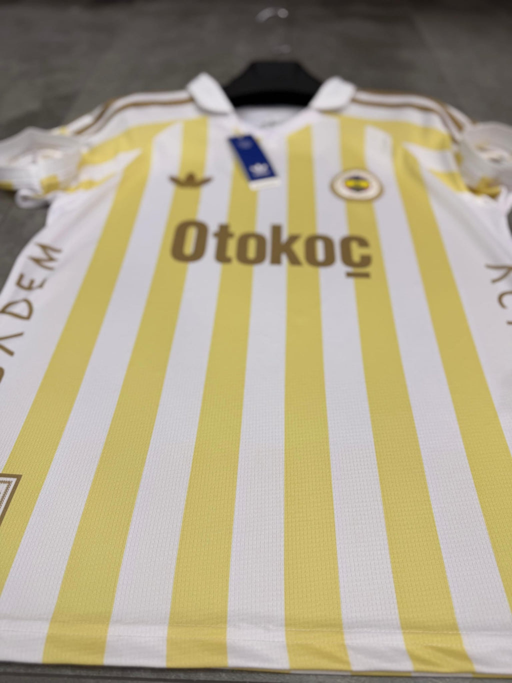 Fenerbahçe 2026-2027 Yeni Sezon Premium Gold Forma