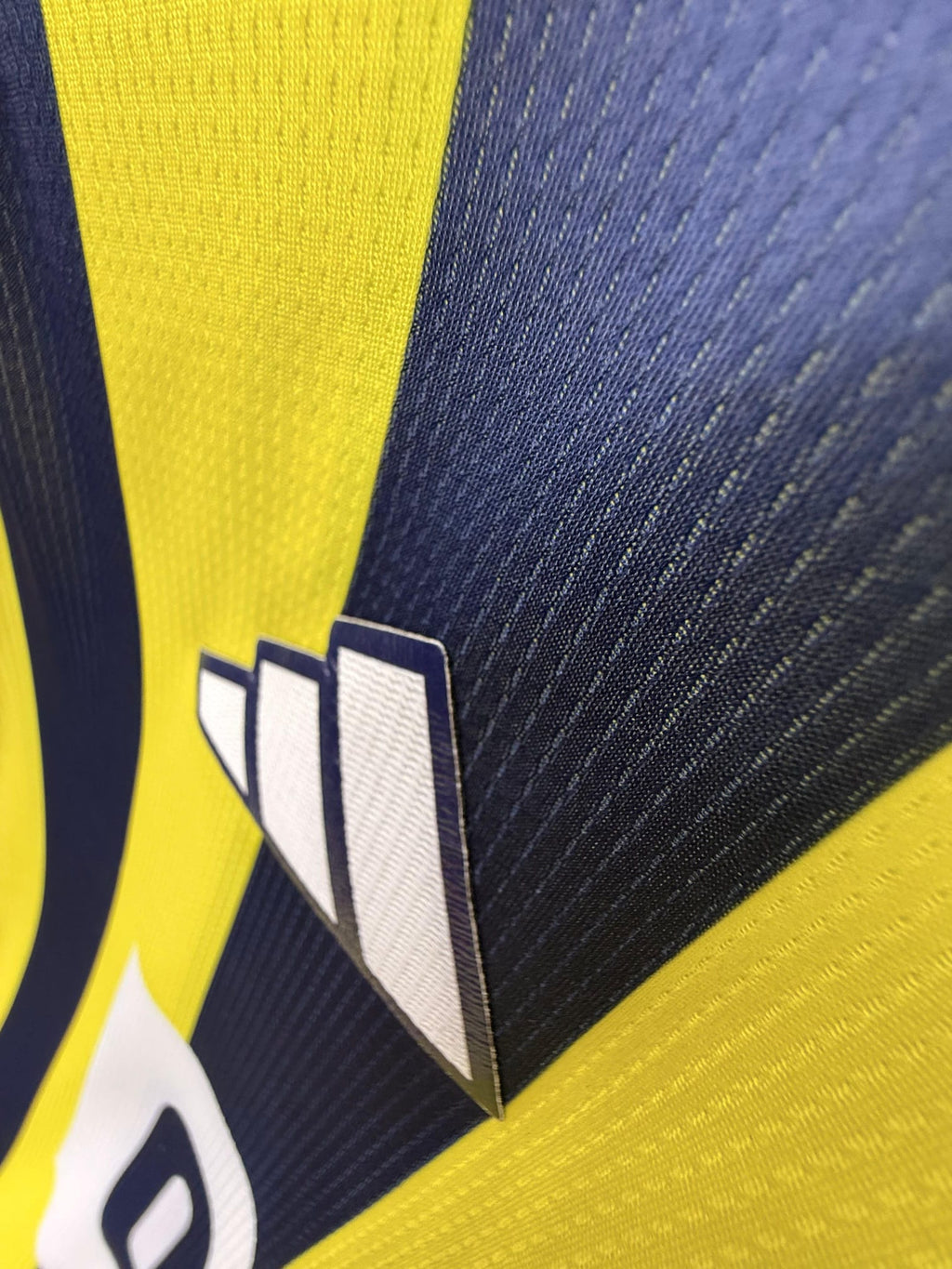 Fenerbahçe 2026-2027 Yeni Sezon Premium Çubuklu Forma (